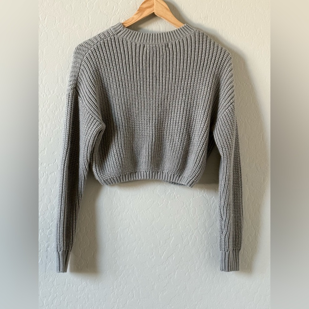 ELODIE GREY CHUNKY KNIT CROPPED CREW NECK SWEATER - XS - Picture 5 of 8